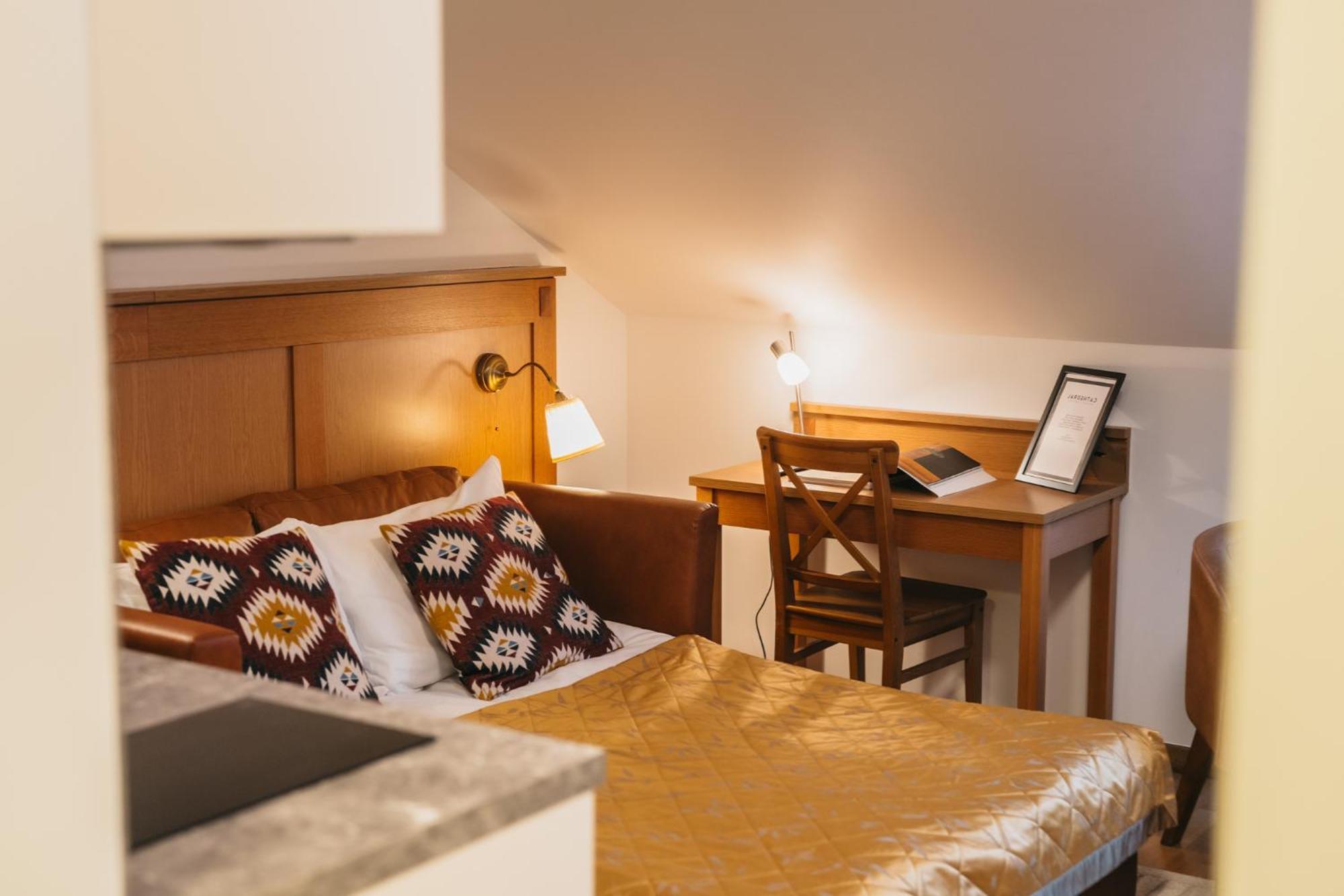 Hotel Cathedral Old Town